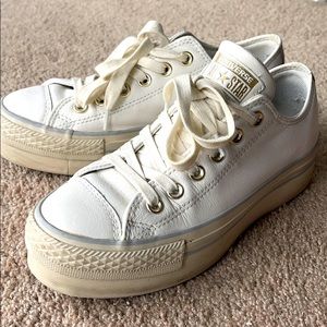 Converse leather off-white platform low top Chucks